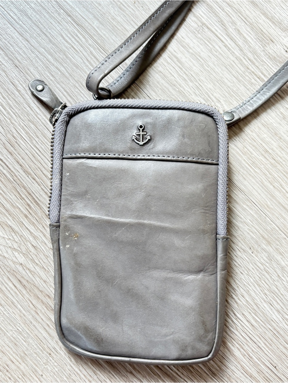 Harbour 2nd Small Gray Leather Crossbody Bag with adjustable strap Unisex